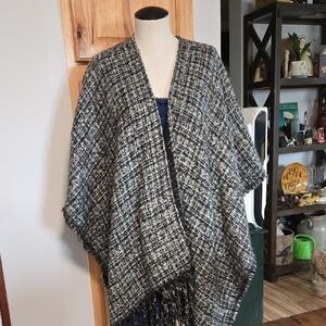 Jessica McClintock Sparkle Wrap Shawl One Size Black With Silver Detail